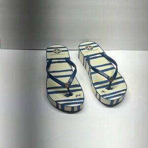 Tory Burch platform beach thing sandal blue size 9